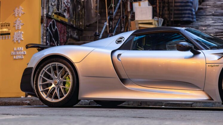 GTspirit 918 Auction 8