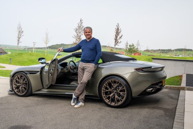 GTspirit AstonMartin DB12V 1 3