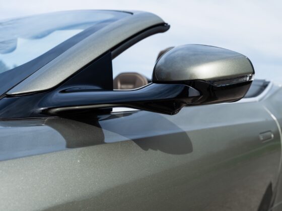 GTspirit AstonMartin DB12V 8 2