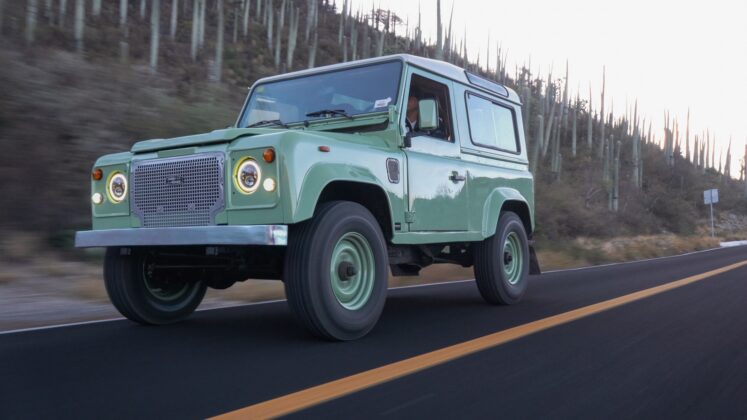 GTspirit Skyfall 2 25