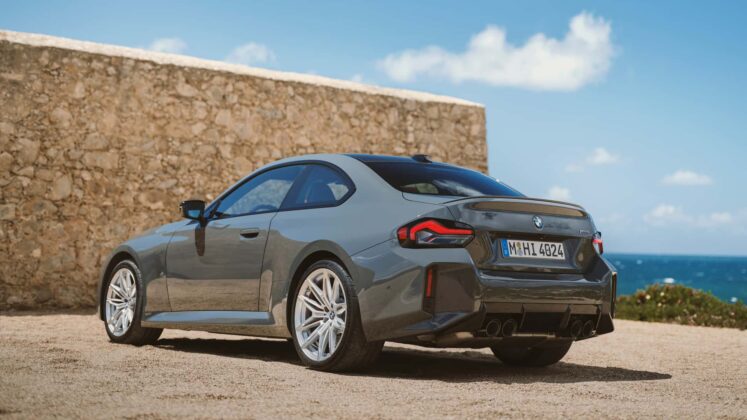 2025 bmw m2 14