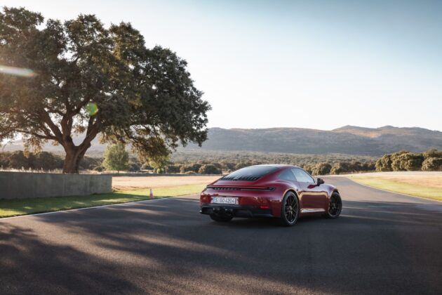 GTspirit 992 GTS T 16