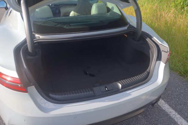 GTspirit Maserati GranTurismo 36