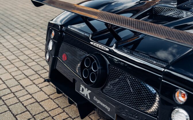 GTspirit ZondaNero 55