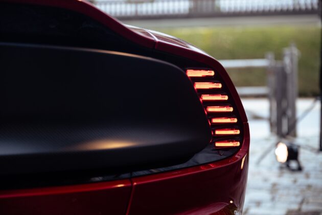 GTspirit AstonMartin Vanquish 9