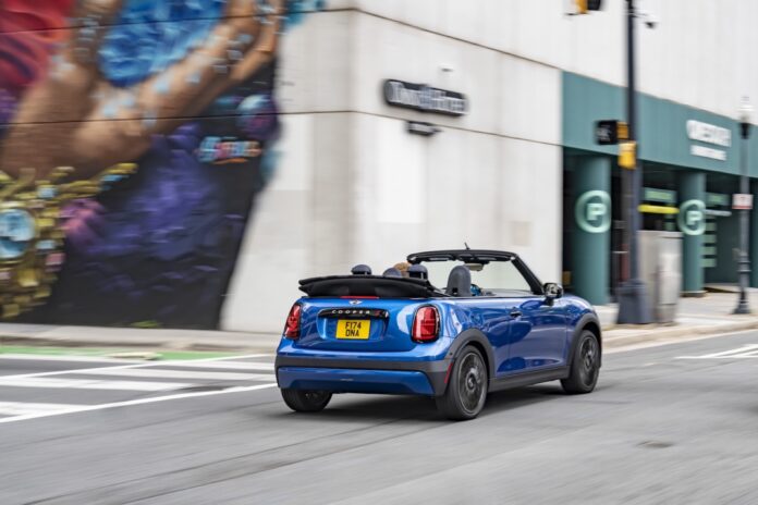 GTspirit 2025 MiniCab 12