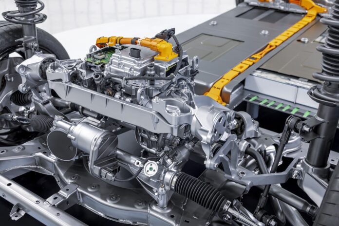 The Choice Dilemma: New Mercedes Platform MMA. Electric & Hybrid 18 GTspirit Mercedes MMA 12