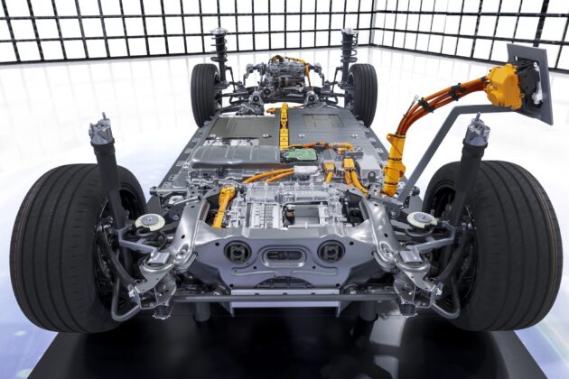 GTspirit Mercedes MMA 14