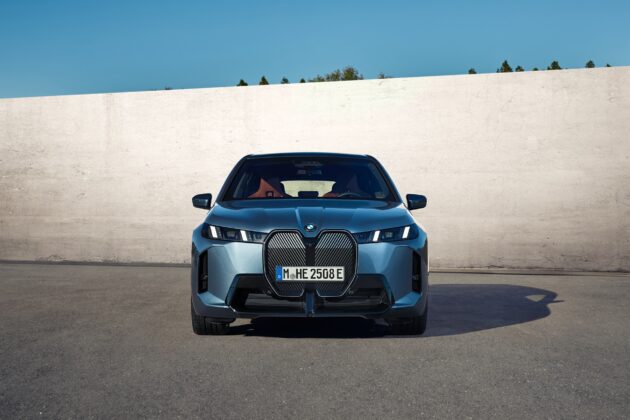 GTspirit 2025BMWiX 5