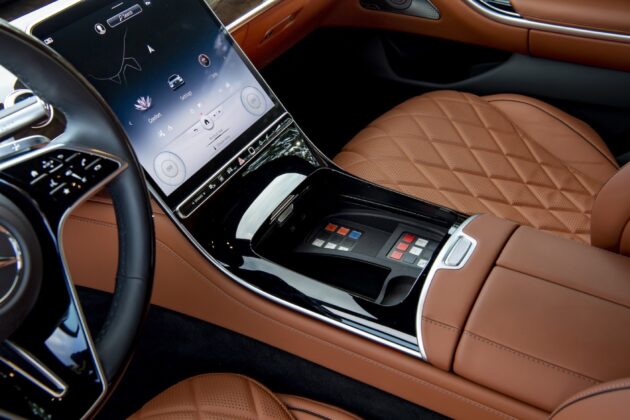 GTspirit MecedesSLuxury 16