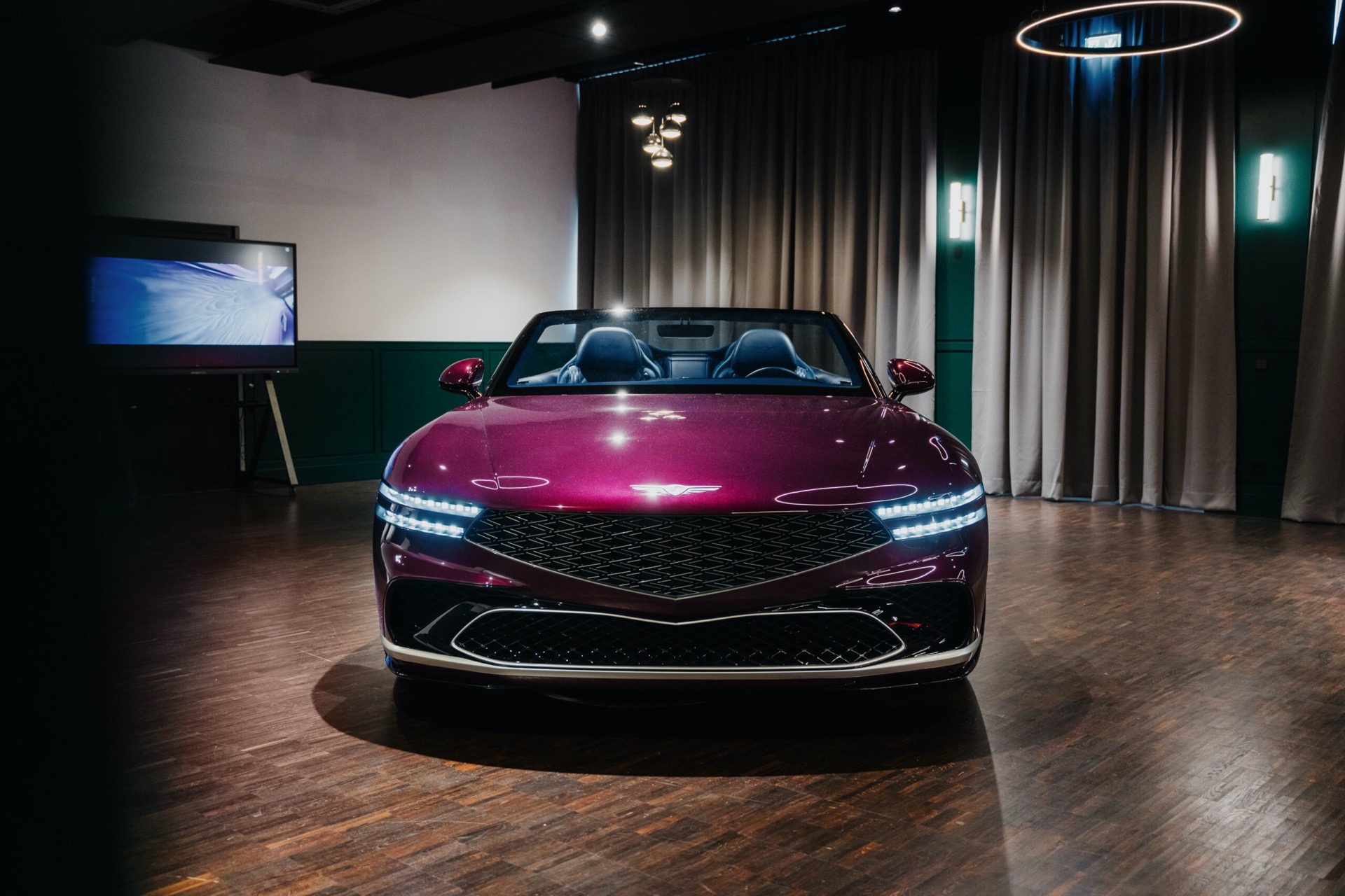 Genesis: The Return of the Great Cabriolet