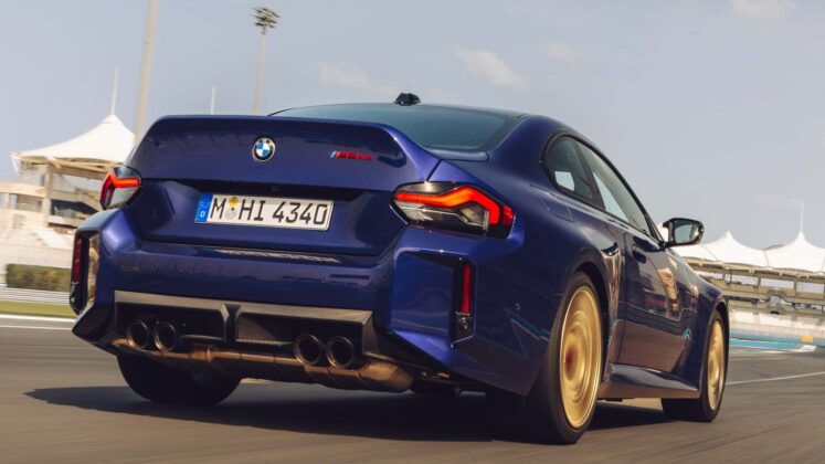 bmw m2 cs 2025 23