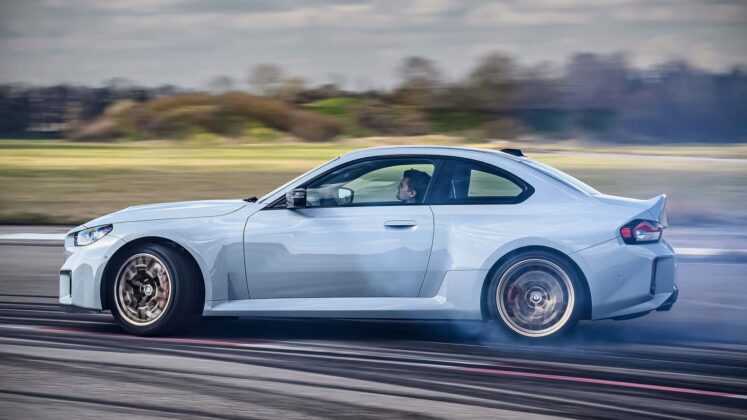 bmw m2 cs 2025 29