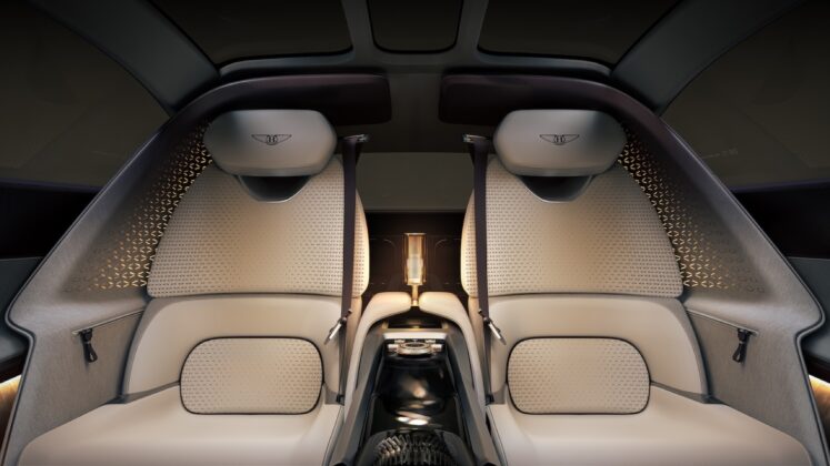 GTspirit Bentley EXP15 7