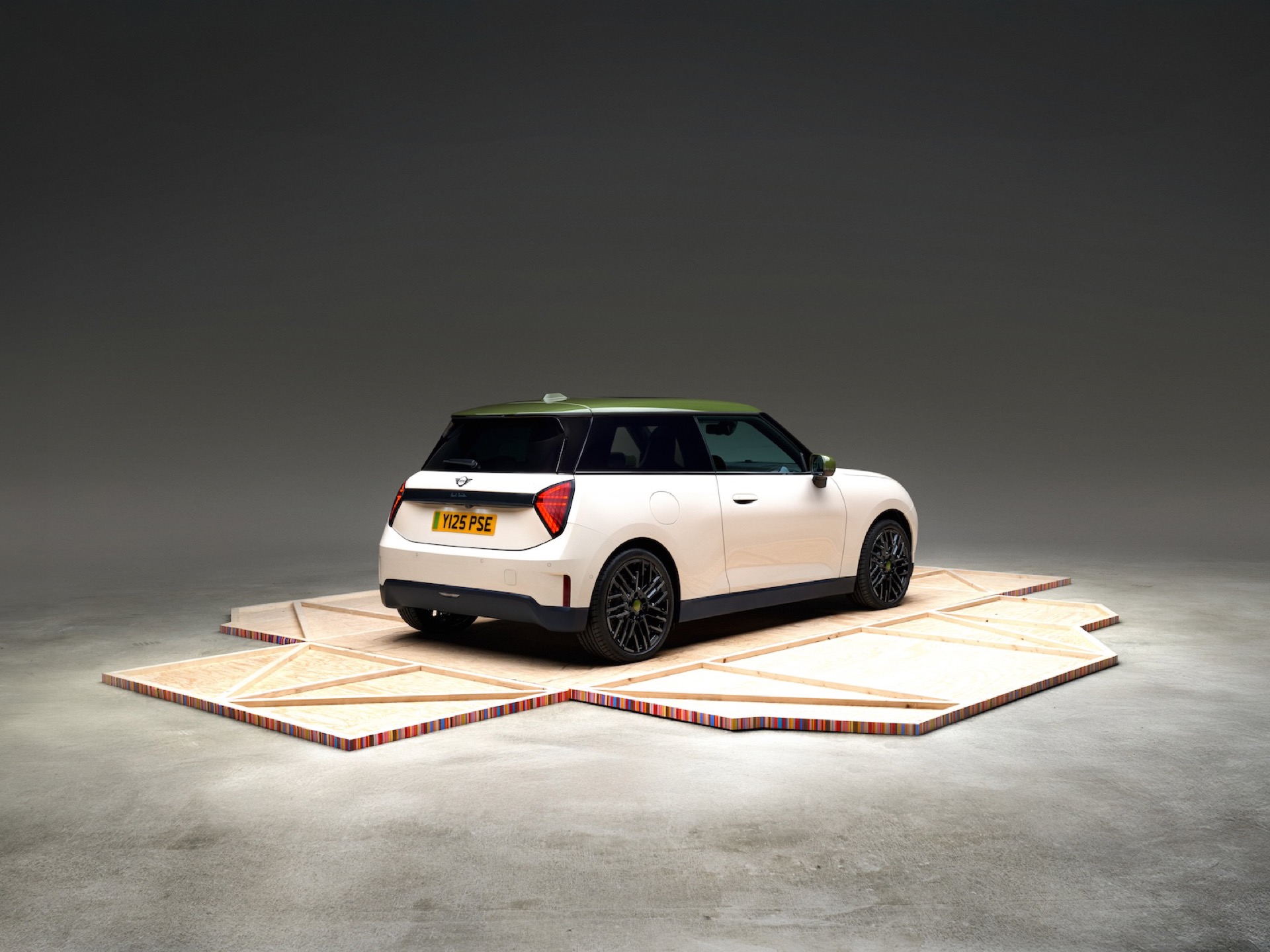 Keep It British: Mini Paul Smith Edition 19 Mini Paul Smith Edition 14