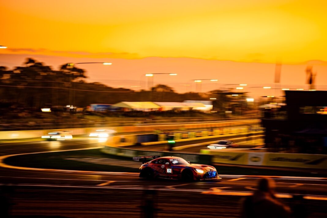 12 h Rennen Bathurst 15