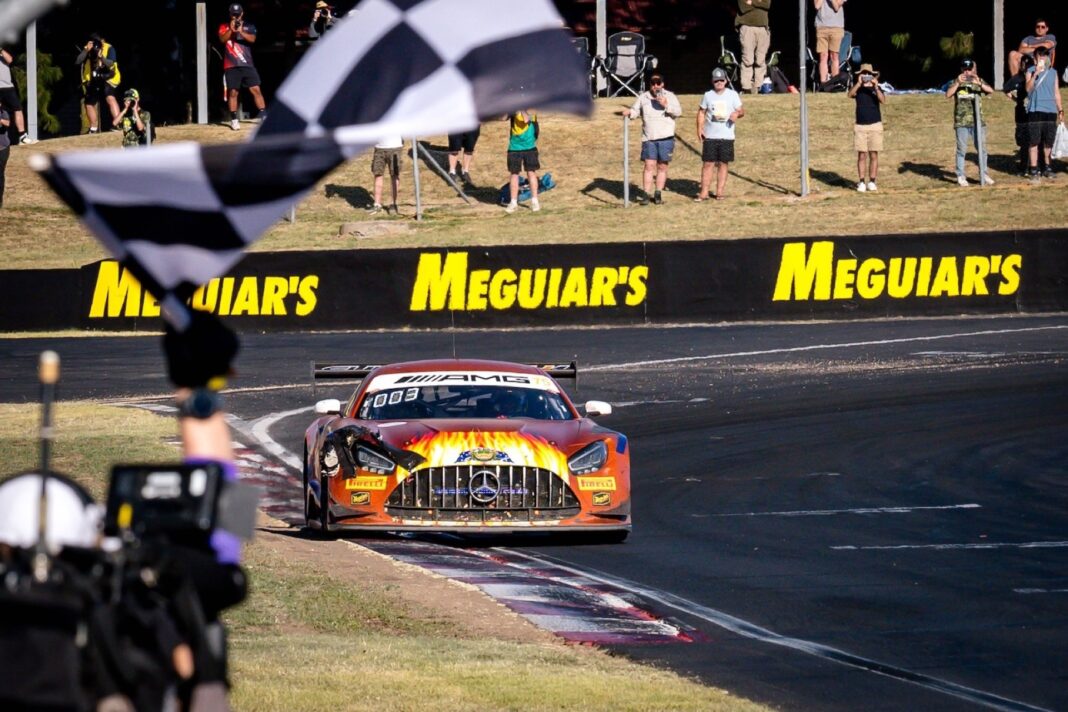 12 h Rennen Bathurst 16