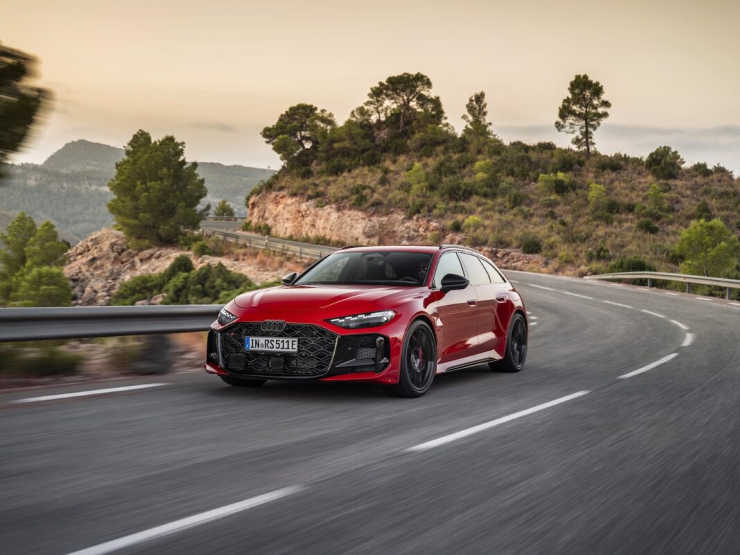 Audi RS5 PHEV 2