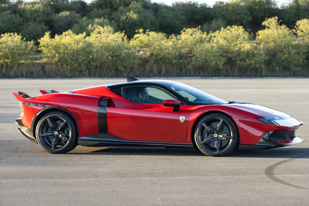 Ferrari 849 Testarossa red static 3