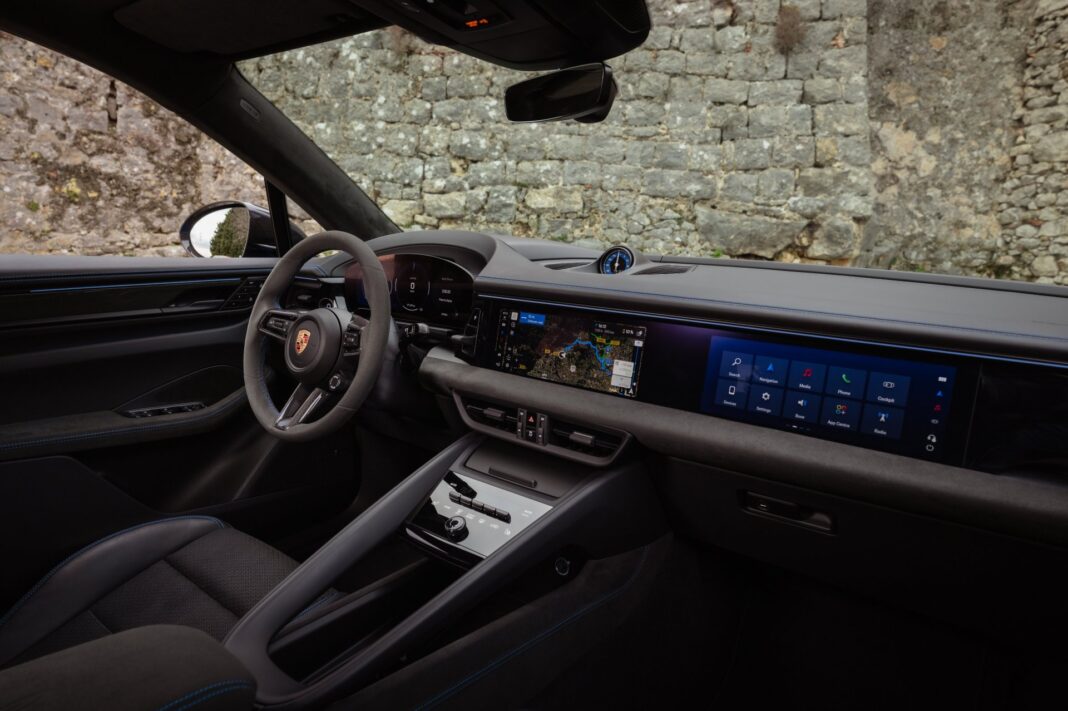 Porsche Macan GTS 16