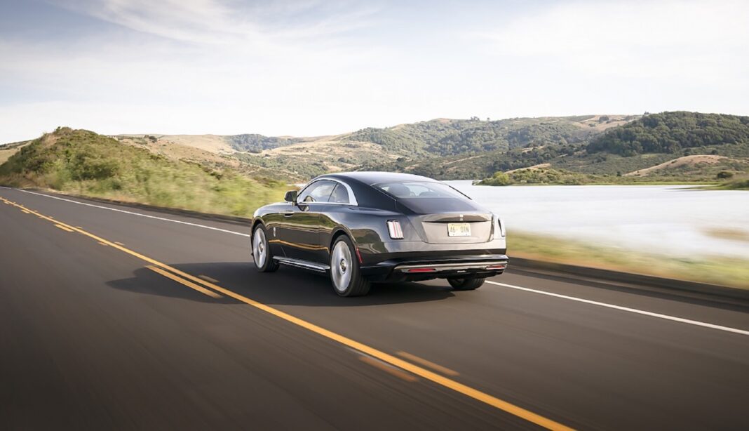 Rolls Royce Spectre 1