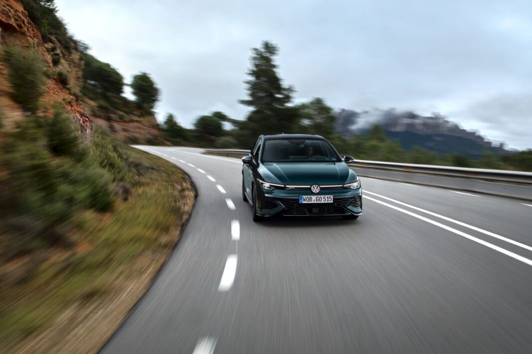 VW Golf GTI Editon 50 15