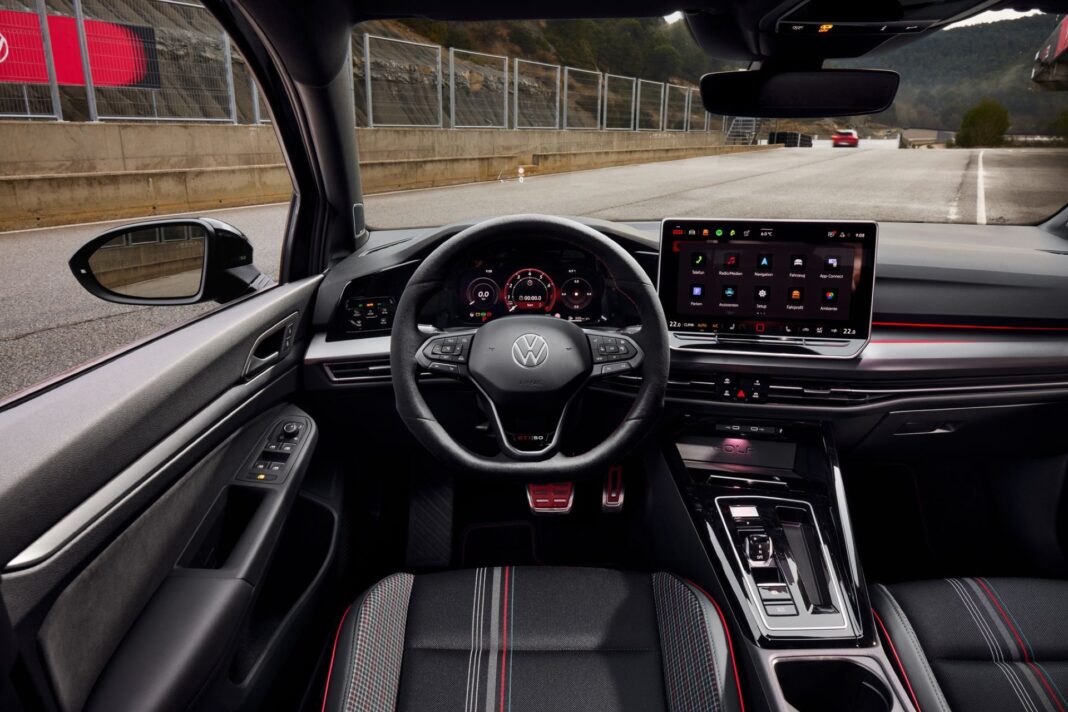 VW Golf GTI Editon 50 3