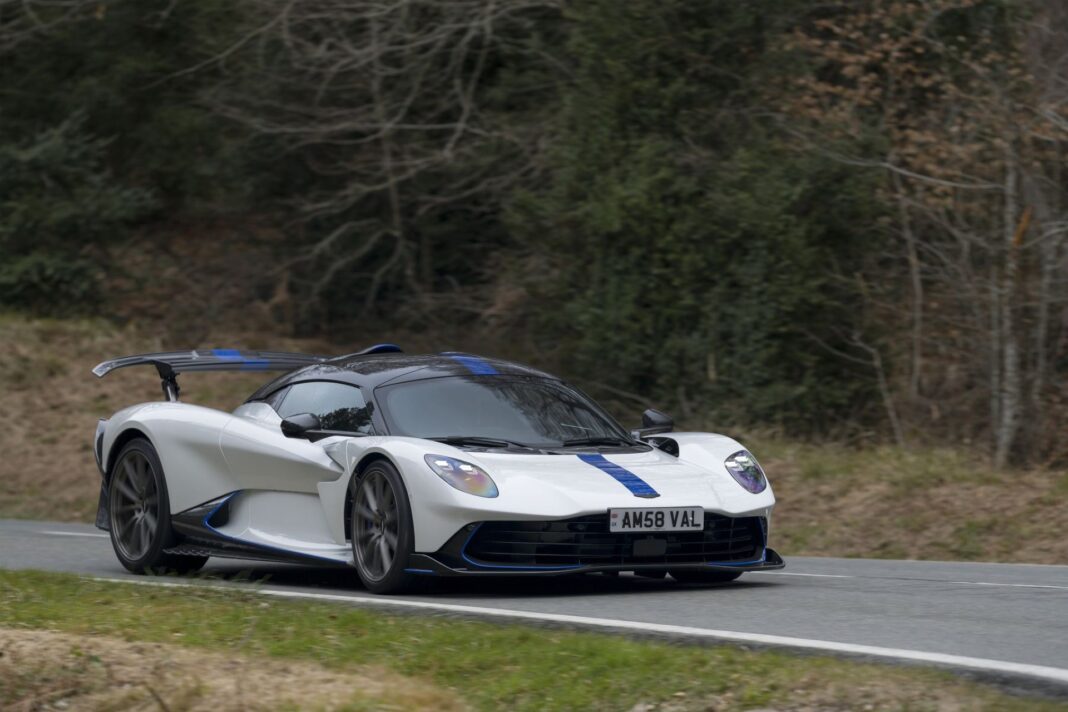 Aston Martin Valhalla 15