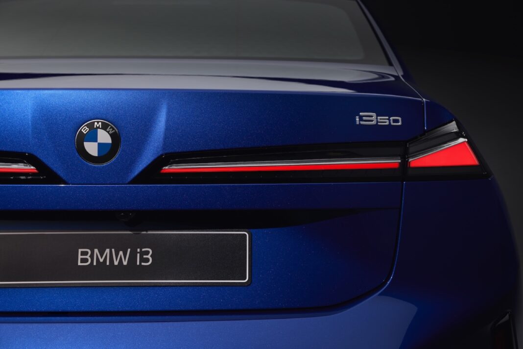 BMW i3 50 xDrive 10