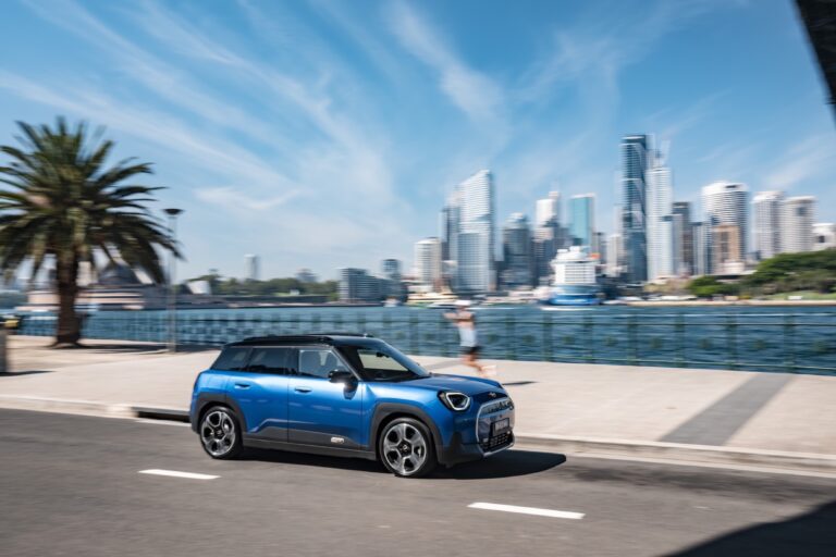 Test Drive: Mini Aceman SE