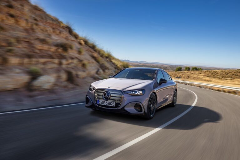 World premiere: Mercedes-Benz C-Class EQ