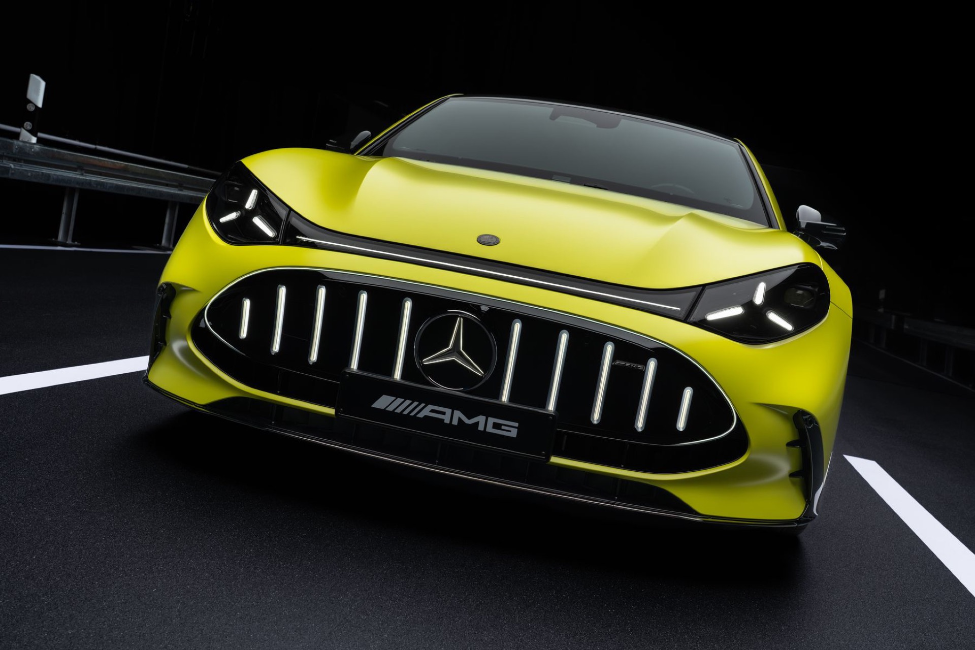 World premiere: Mercedes-AMG GT 4-Door EV 26 Mercedes AMG GT 4 Turer Coupe 14