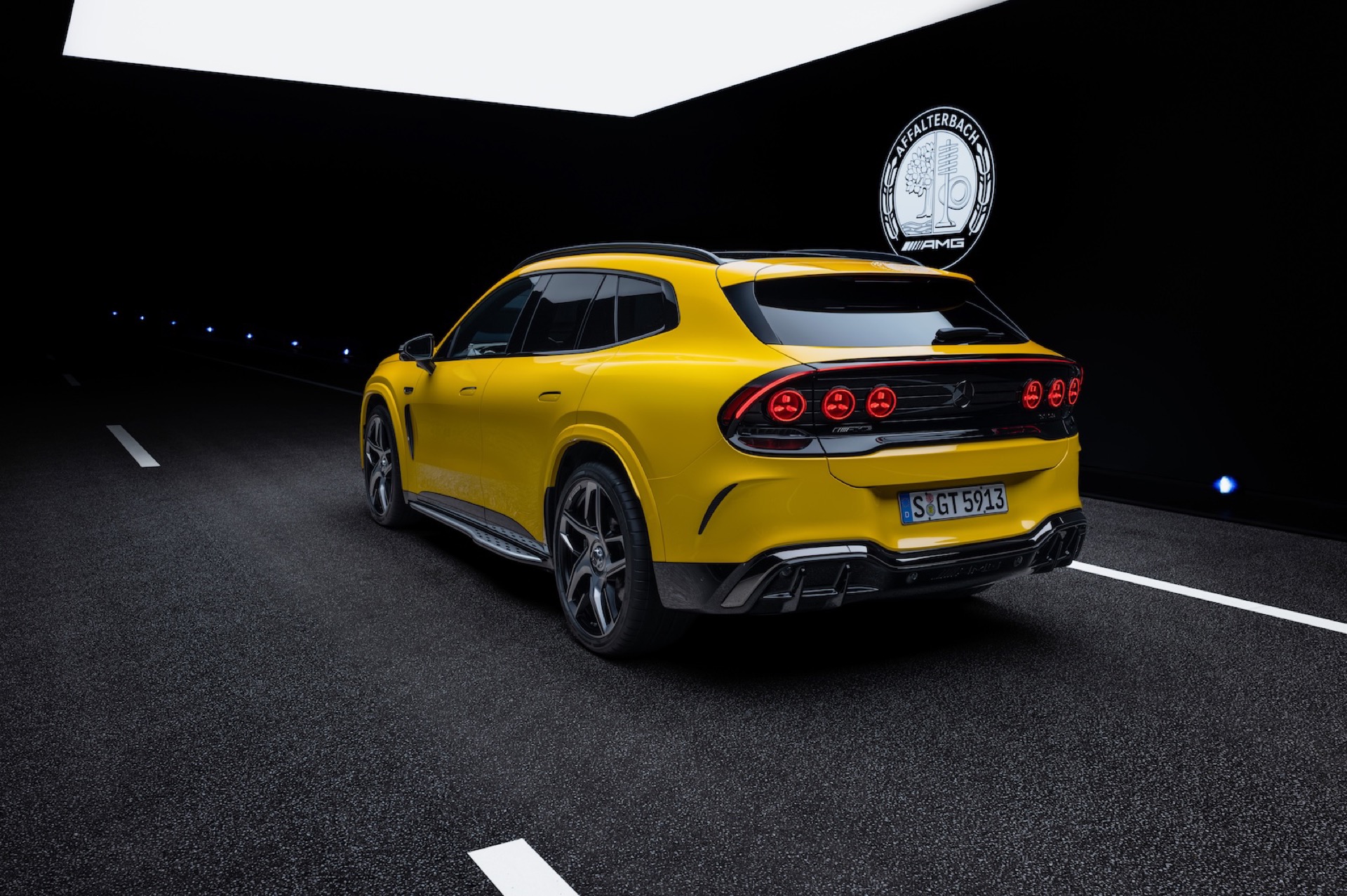 Mercedes-AMG GT SUV Revealed with Up to 1,169 PS & 700km Range 16 Mercedes AMG STV GT 8
